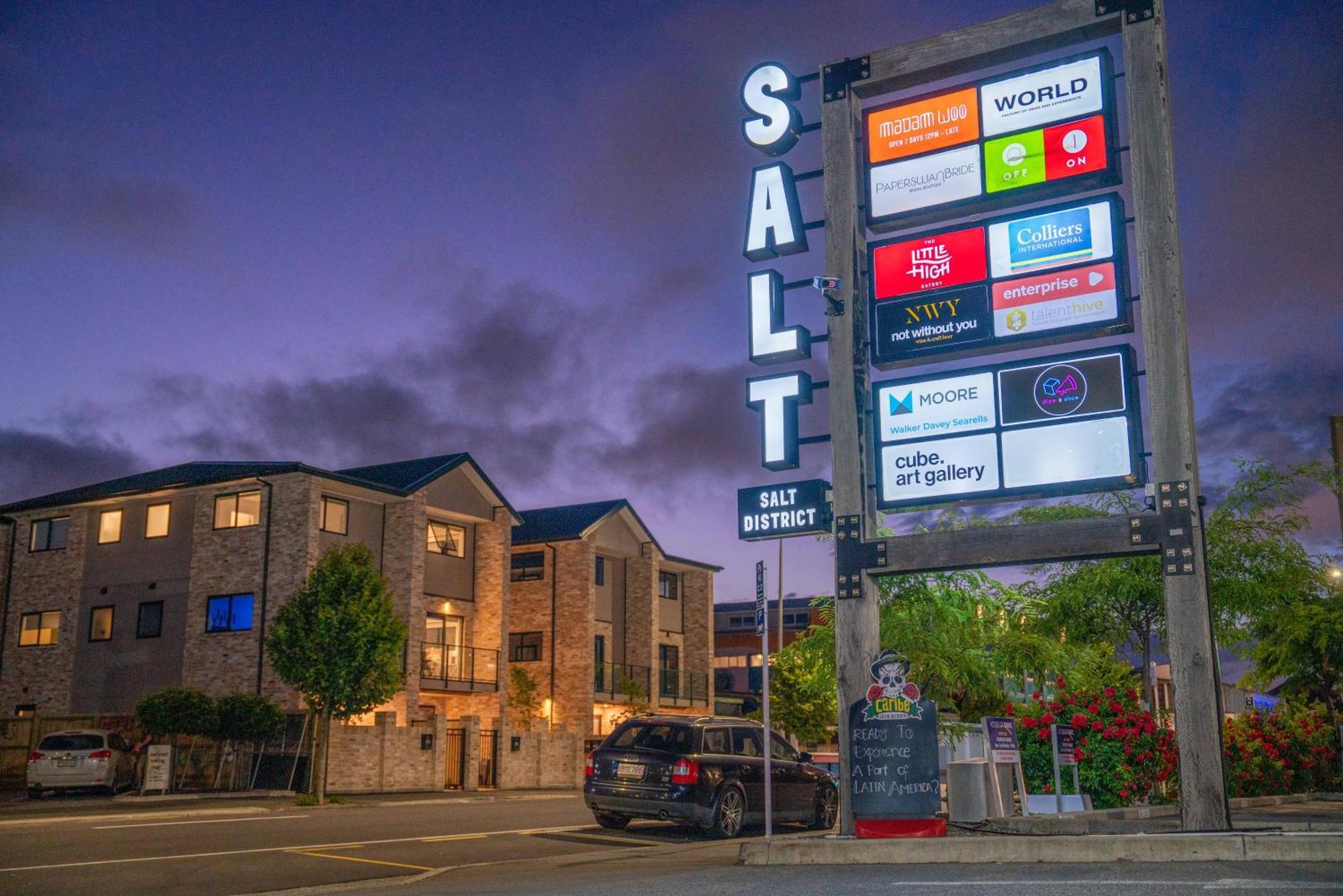 Christchurch Entertainment Hub 2 Bed 2 Bath W Carpark Екстер'єр фото